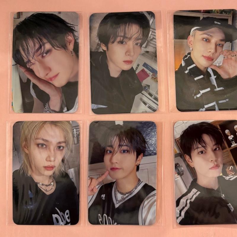 Official Stray Kids Photocards