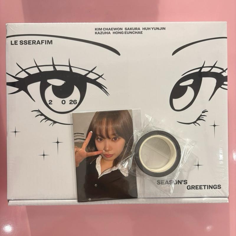 Le Sserafim - Seasons Greeting 2026 with Weverse preorder bonus