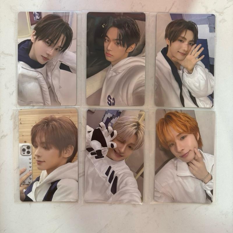 TWS - Play Hard Weverse LD (Random)